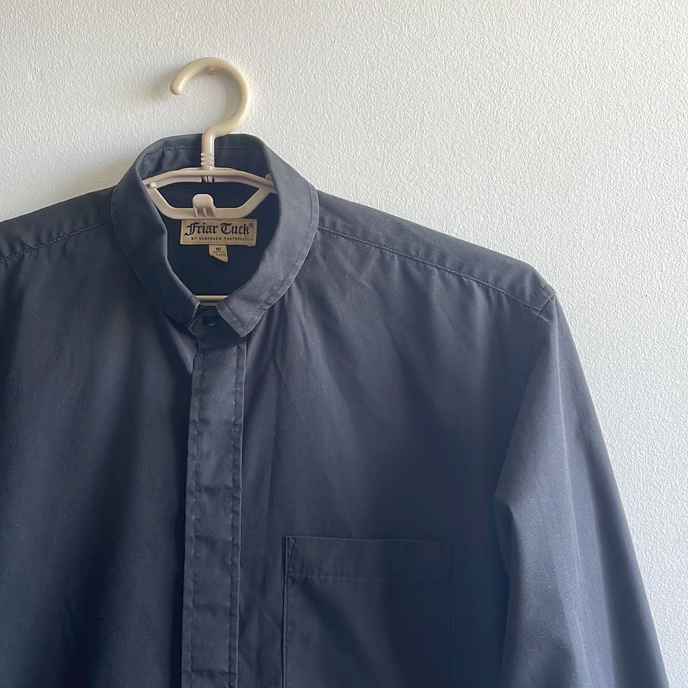 Black Long Sleeve Button Down Size 16 Friar Tuck .